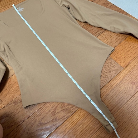 Nuuds Square Neck Long Sleeve Bodysuit Size Medium - Picture 6 of 8